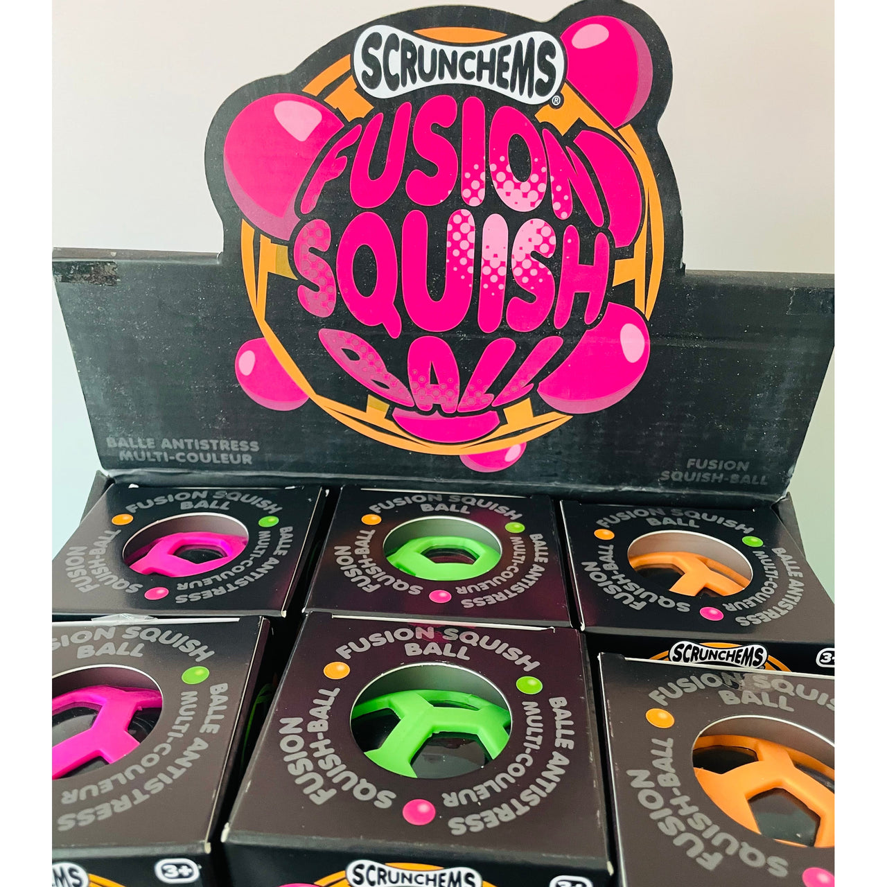 Scrunchems Fusion Squish Ball colour-popping mesh sensory fidget toy