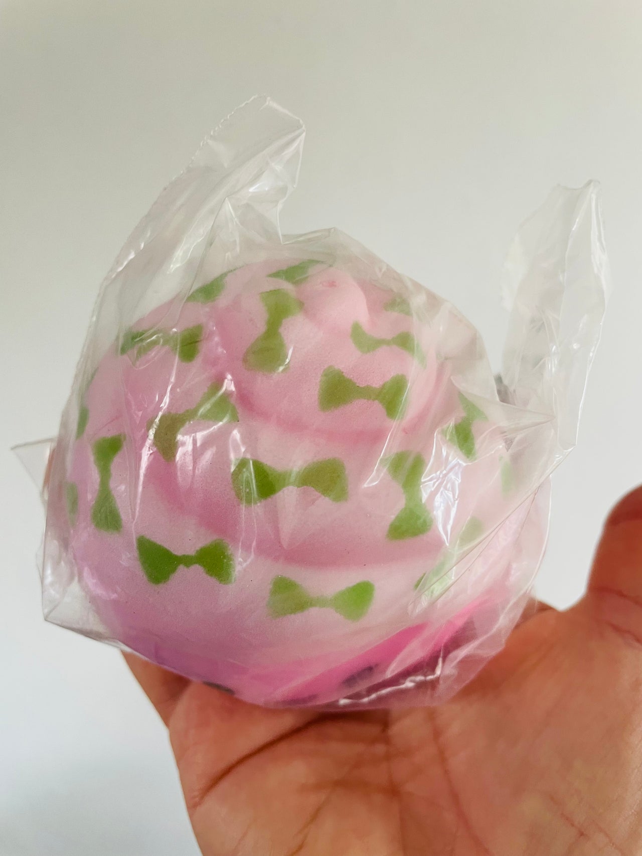 🧁🩷 Cupcake Cuties Pastel Pink Squishy Toy