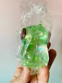 💚✨🐹 Green Sugar-Filled Glitter Capybara Squishy Toy