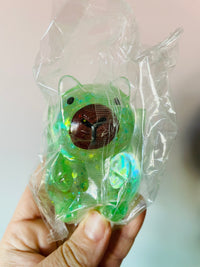 💚✨🐹 Green Sugar-Filled Glitter Capybara Squishy Toy