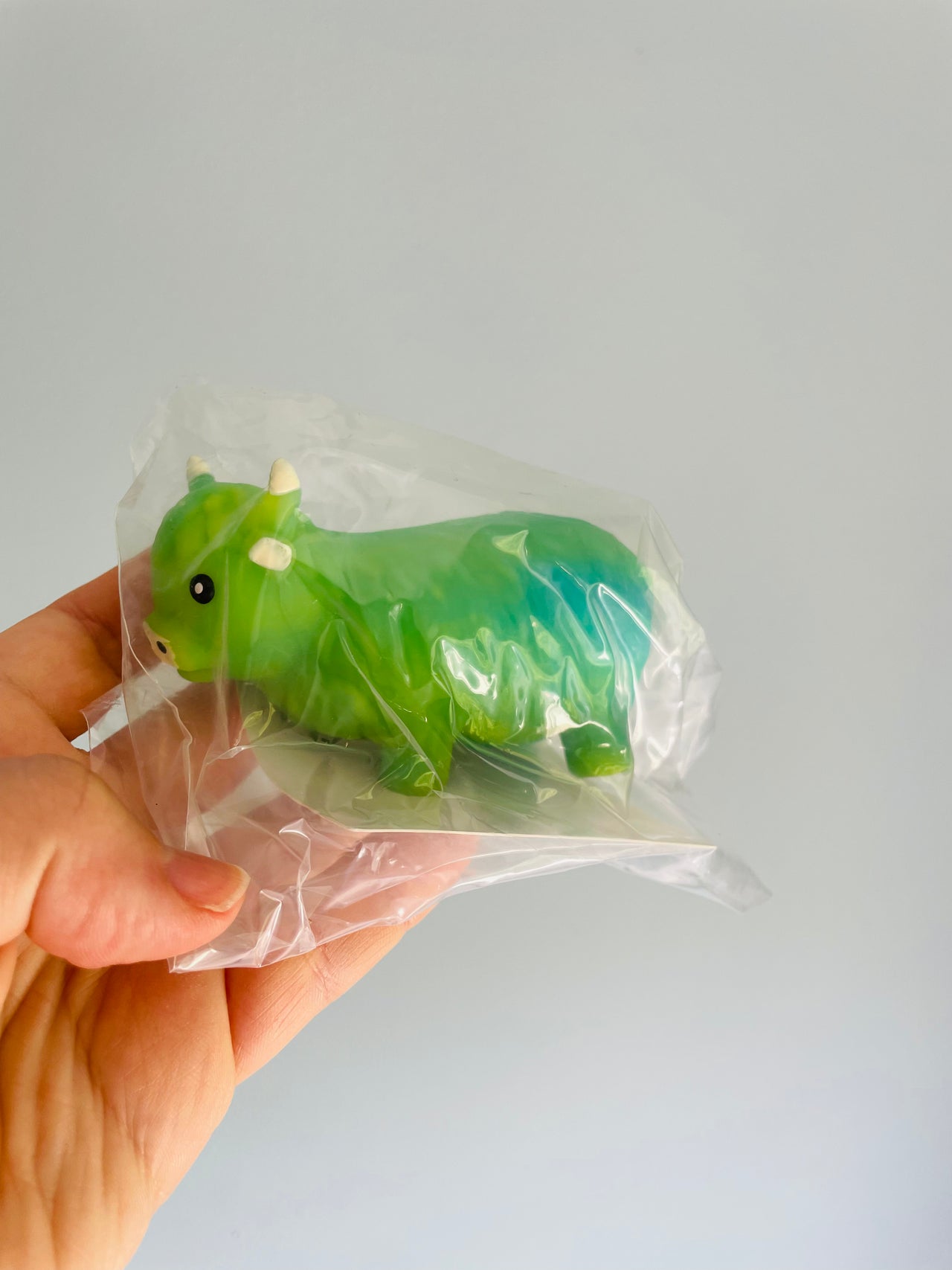 💚🐮 Green Stretchy Sand Highland Cow Sensory Toy