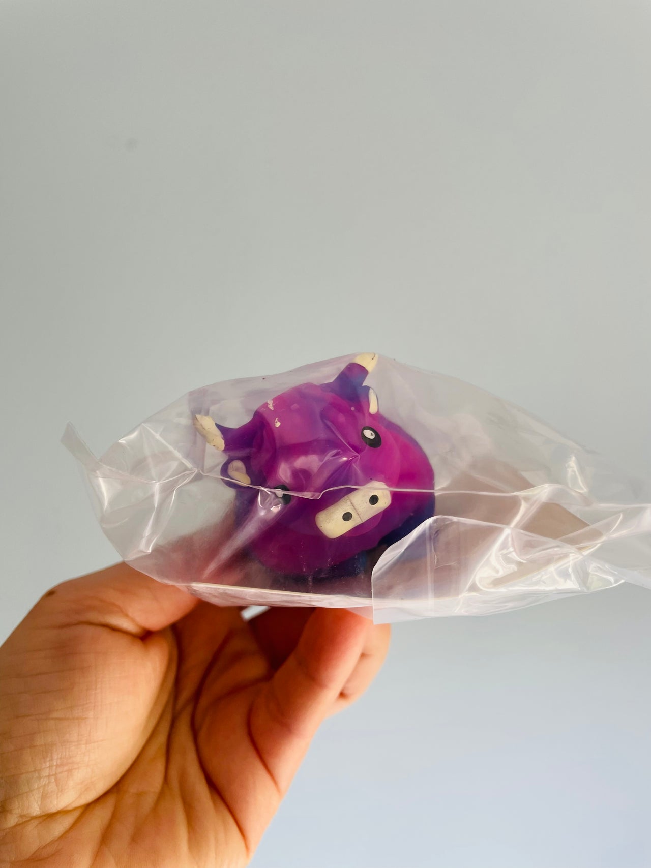 💜🐮 Purple Stretchy Sand Highland Cow Sensory Toy