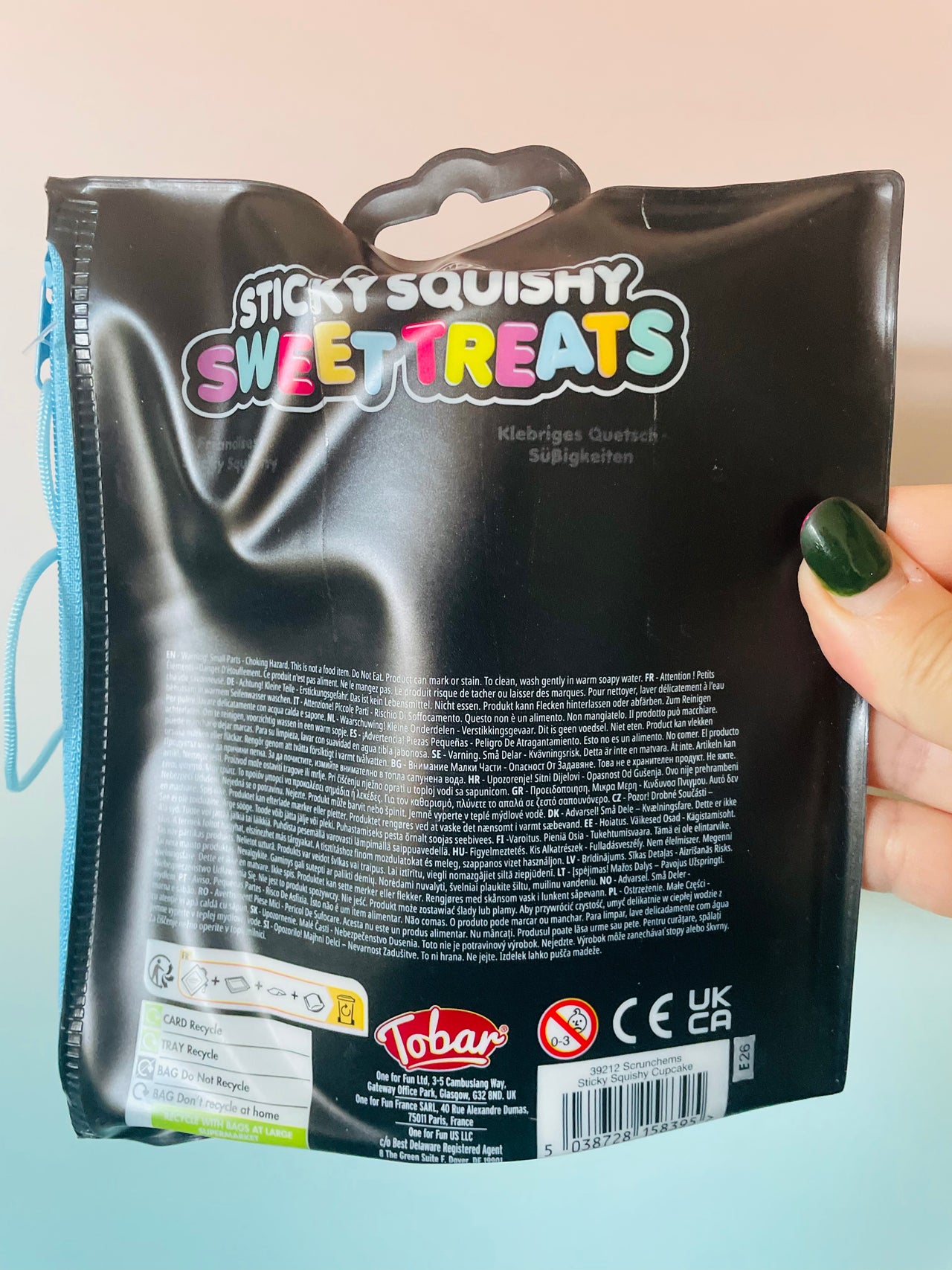 🧁✨ Scrunchems Sticky Squishy Cupcake | Taba Squishy