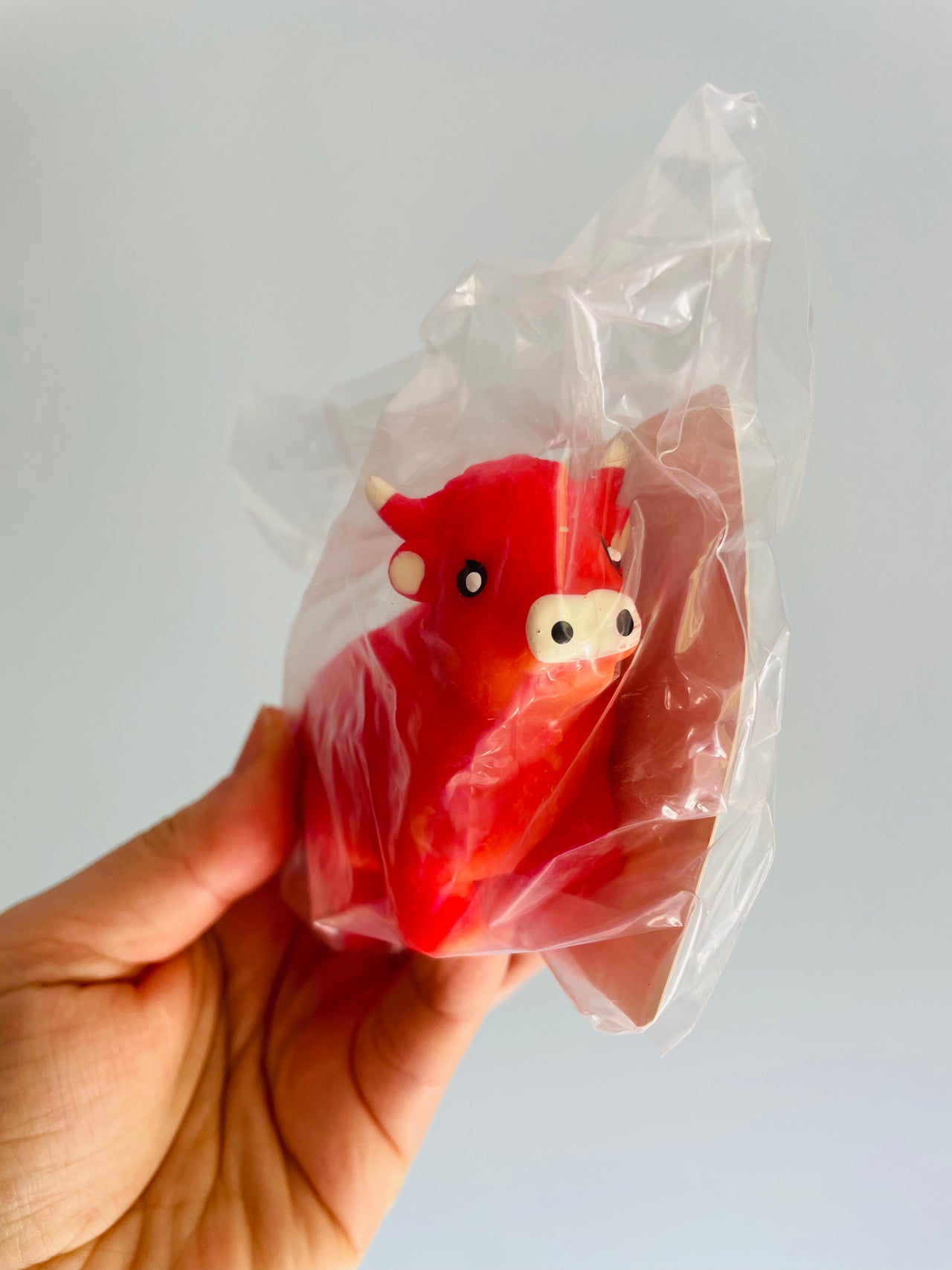 ❤️🐮 Red Stretchy Sand Highland Cow Sensory Toy