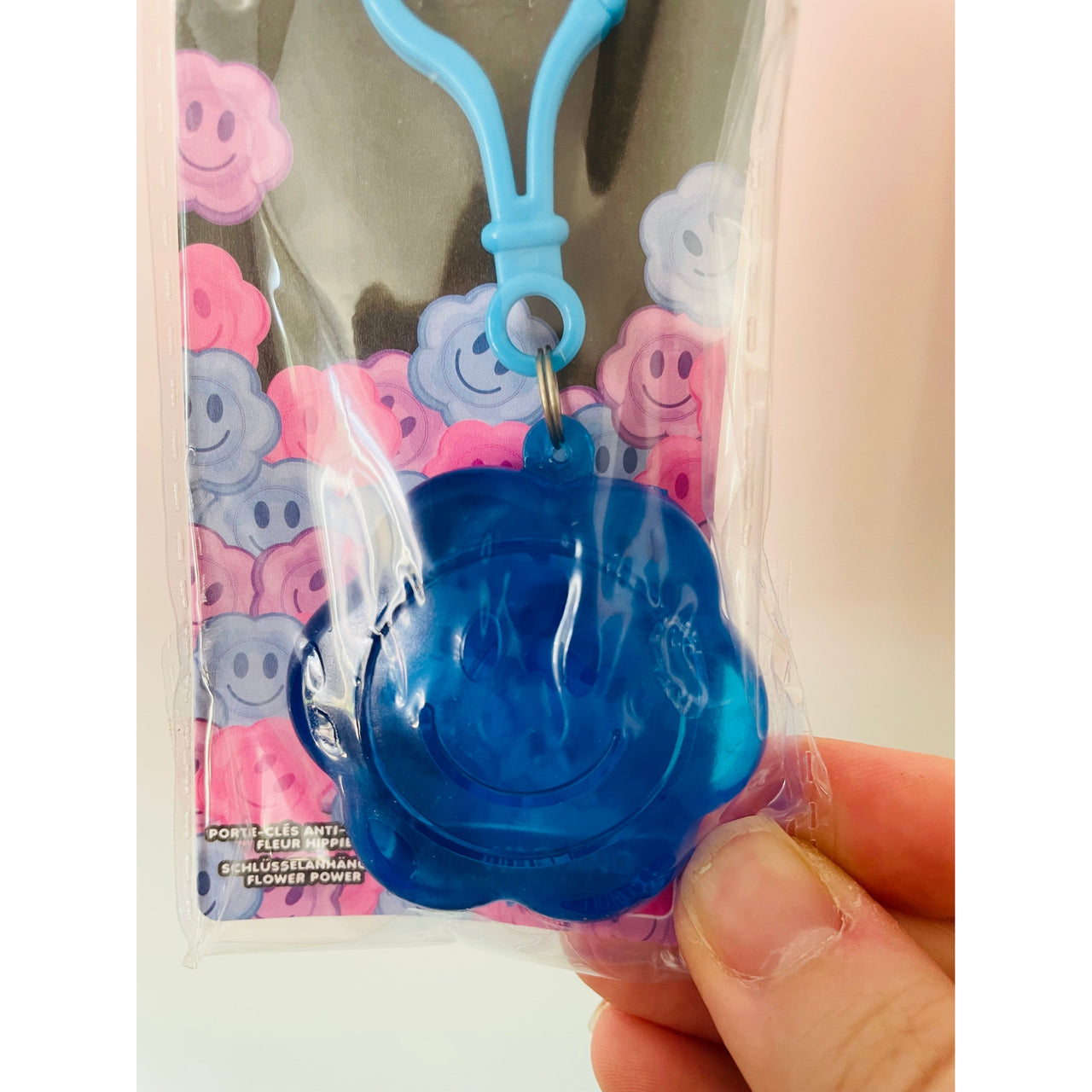 💙🌼 Scrunchems Flower Power Sugar Keychain | Blue Smiley Flower Sensory Fidget ✨