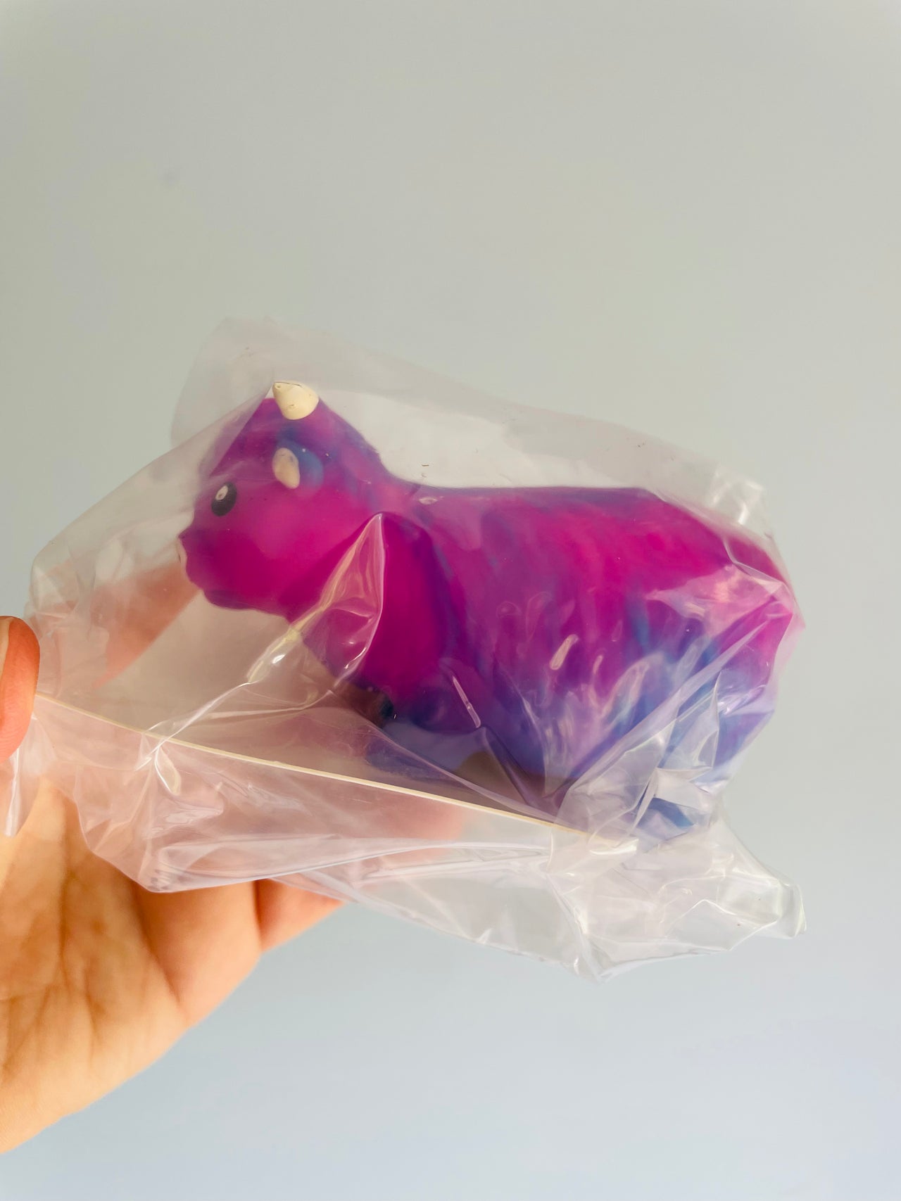 💜🐮 Purple Stretchy Sand Highland Cow Sensory Toy
