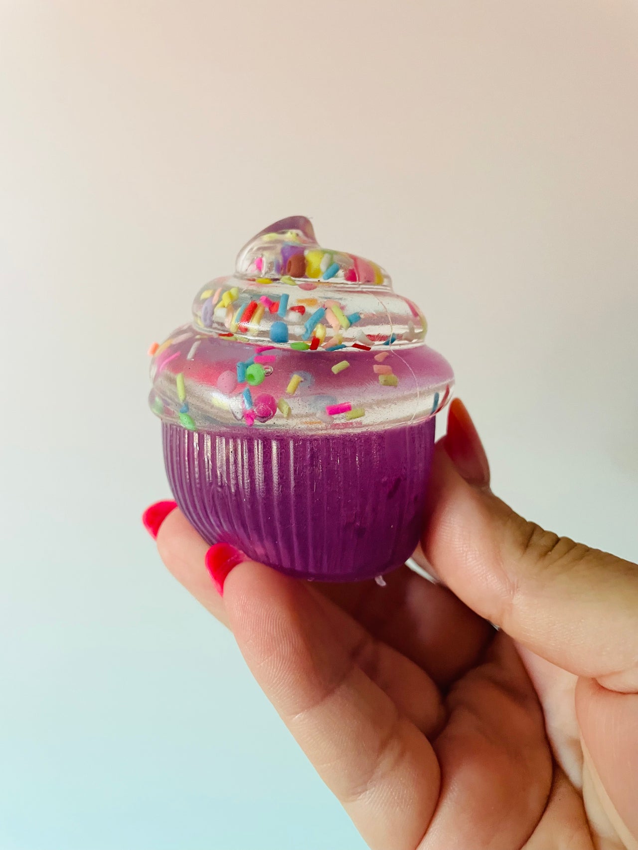 🧁✨ Scrunchems Sugar Cupcake | Sugar-Filled Sensory Squishy Fidget Toy 💖