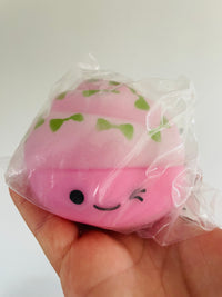 🧁🩷 Cupcake Cuties Pastel Pink Squishy Toy