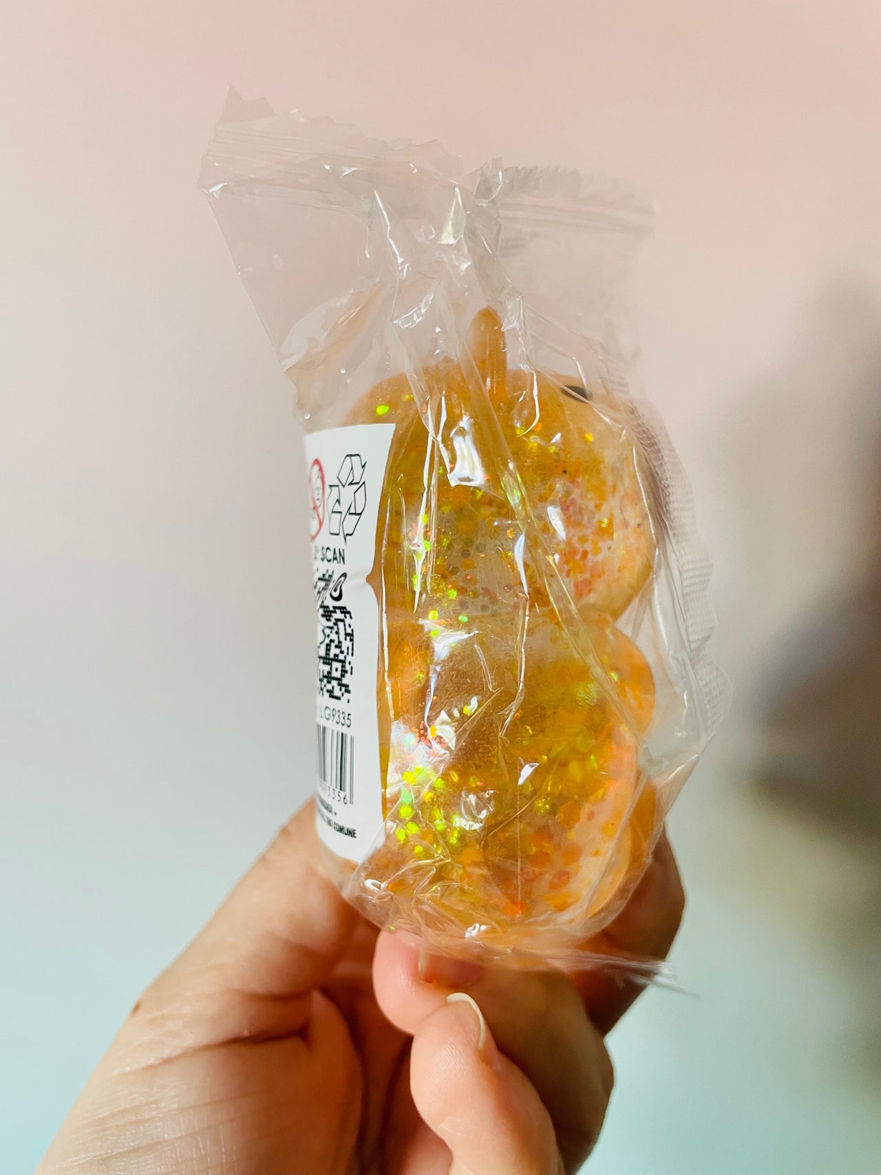 🧡✨🐹 Orange Sugar-Filled Glitter Capybara Squishy Toy