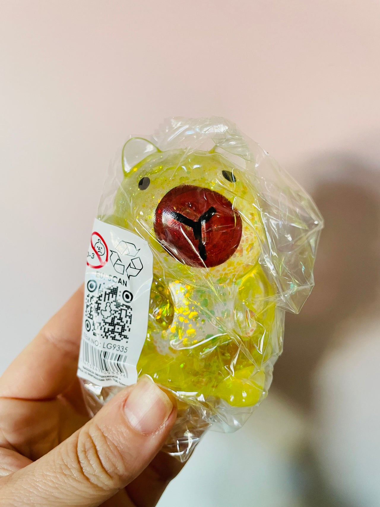 💛✨🐹 Yellow Sugar-Filled Glitter Capybara Squishy Toy