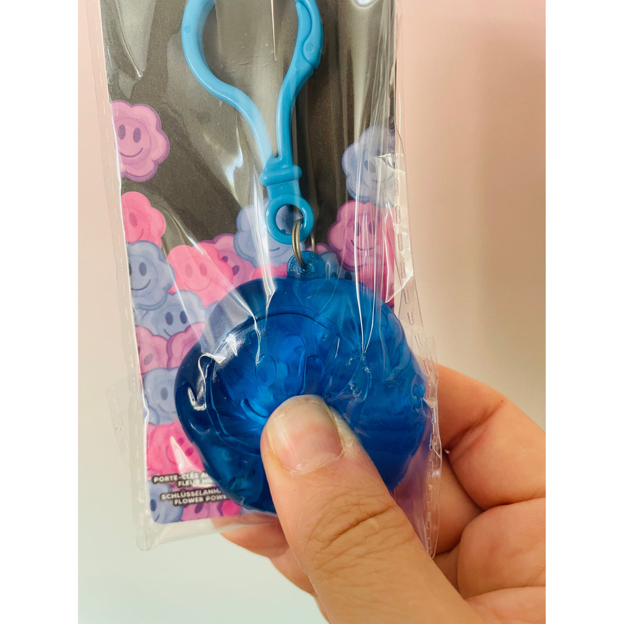 💙🌼 Scrunchems Flower Power Sugar Keychain | Blue Smiley Flower Sensory Fidget ✨