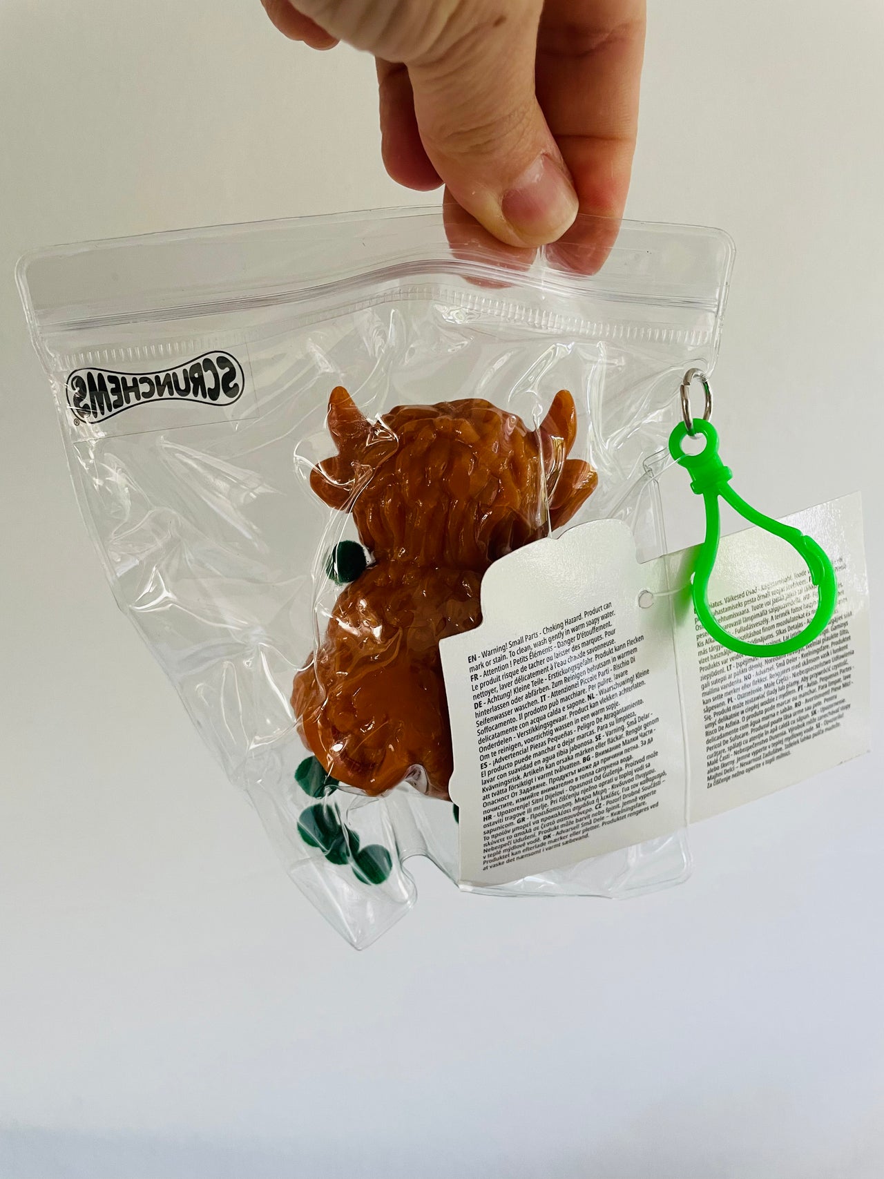 🐮🤎 Scrunchems Taba Sticky Squishy Highland Cow Sensory Toy