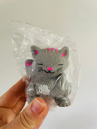 🐱🩶 Grey Stretchy Lucky Cat Squishy Toy ✨