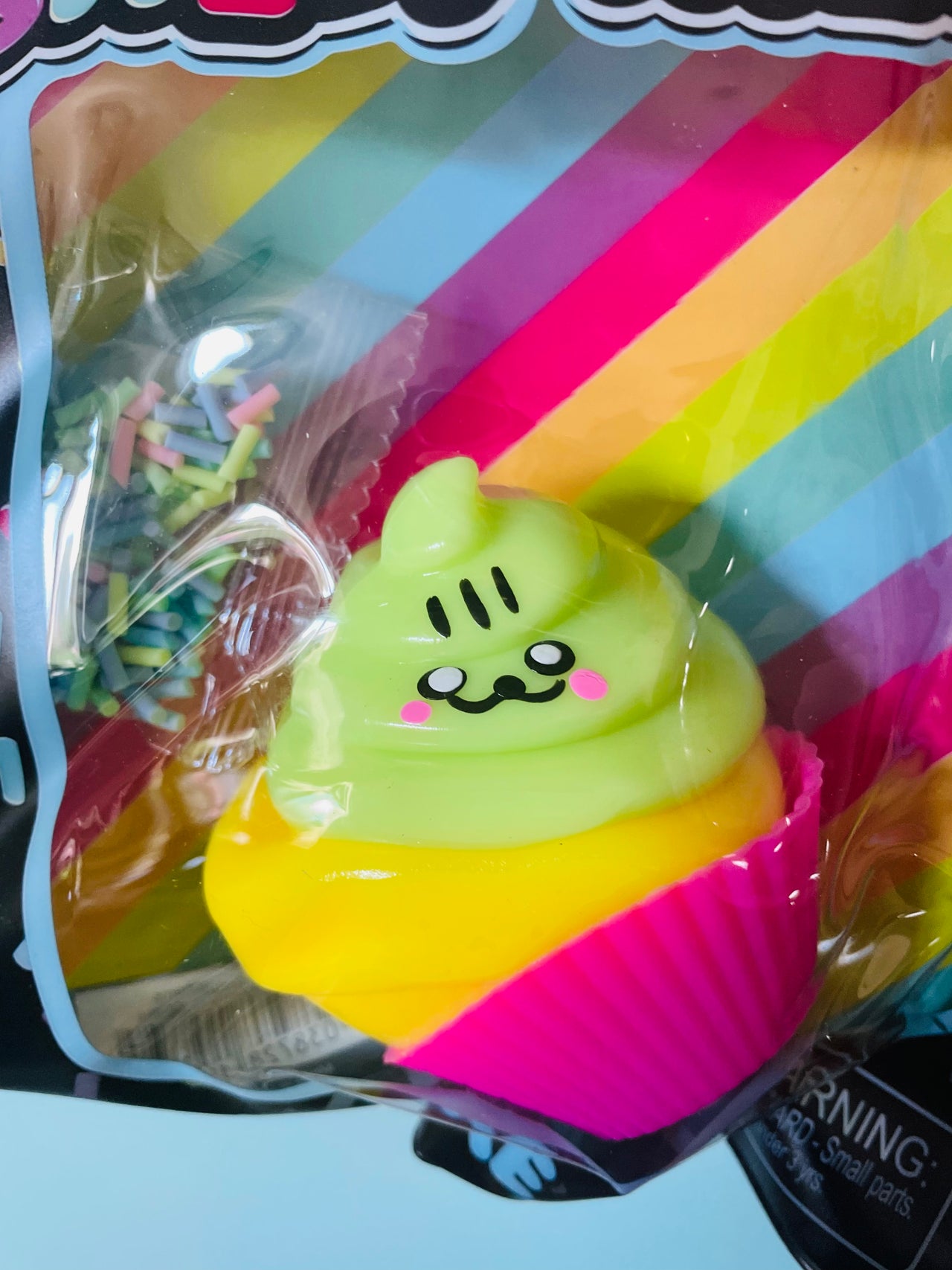 🧁✨ Scrunchems Sticky Squishy Cupcake | Taba Squishy