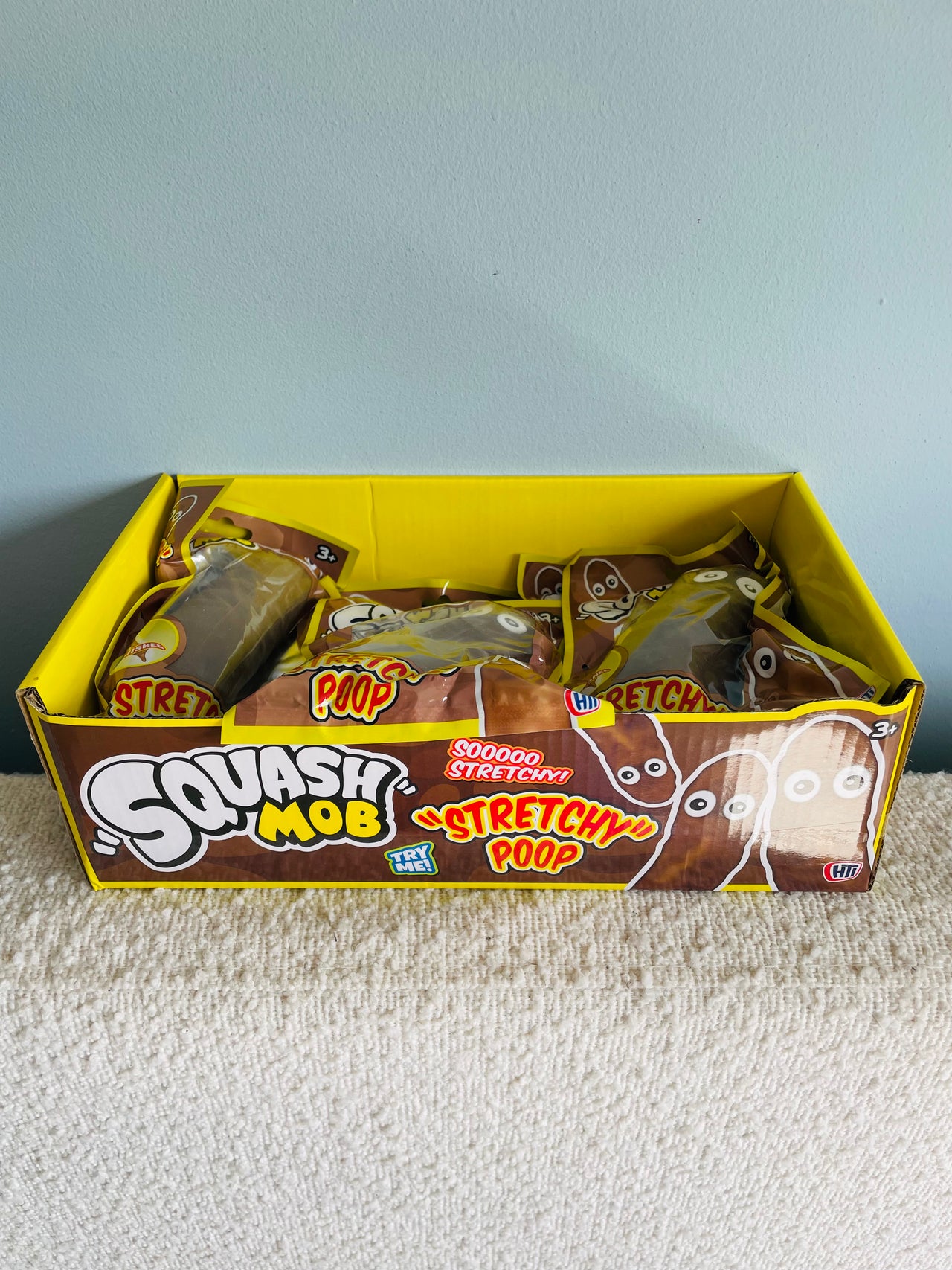 💩🌈 Stretchy Poop Squishy Toy